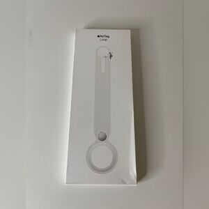 Brand New Apple AirTag Silicone Loop for Airtag - White (MX4F2ZM/A). Sealed